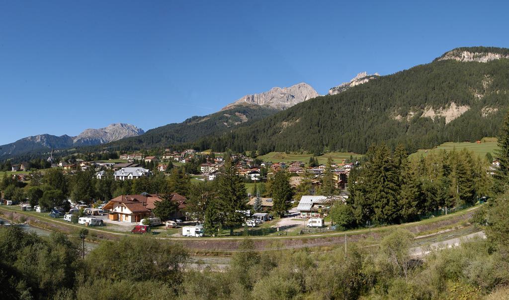 Camping Catinaccio Rosengarten Pozza di Fassa Luaran gambar